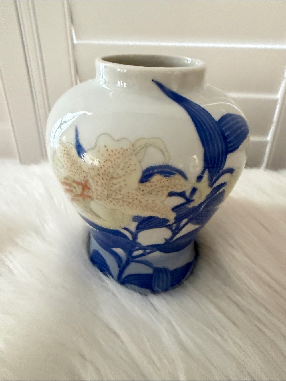 Vintage Tiger Lily  porcelain small vase